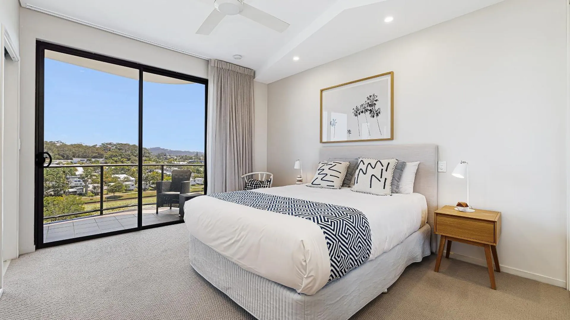Meridian Alex Beach Apartments Alexandra Headland Resort