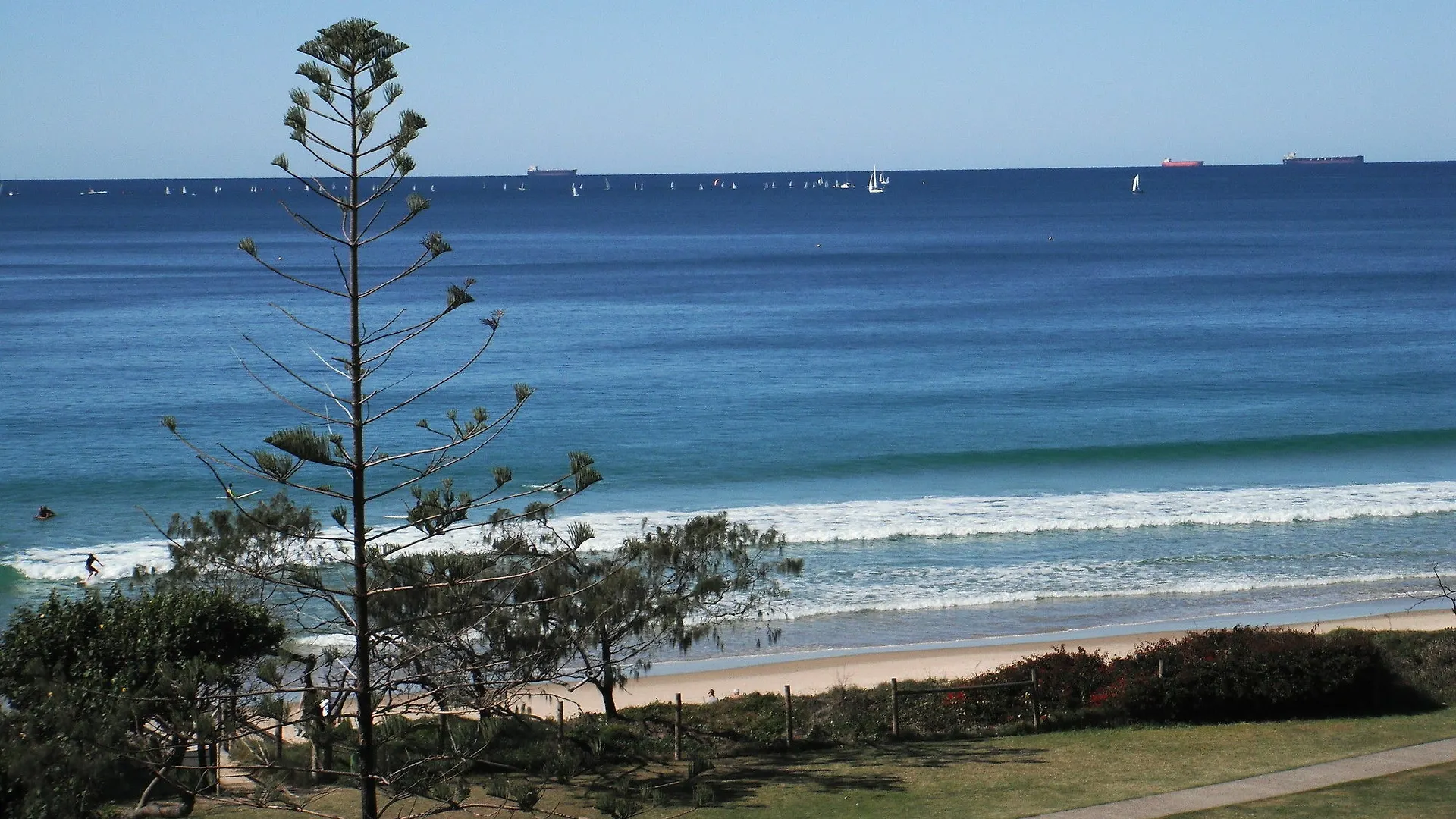Meridian Alex Beach Apartments Alexandra Headland Resort